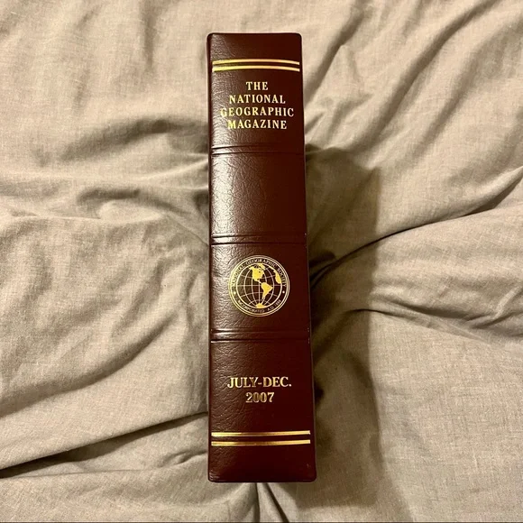 National Geographic Magazines July - Dec 2007 Issues - Picture 4 of 5